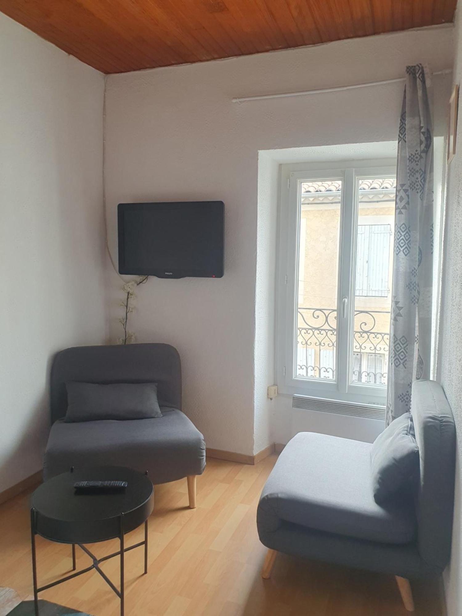 Appartement Meuble Centre Ville Nyons Ngoại thất bức ảnh